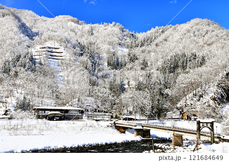 サンテインおたり、中央橋/姫川周辺を望む(長野県小谷村)【2024.12】 サンテインおたり、中央橋/姫川周辺を望む(長野県小谷村)【2024.12】 121684649