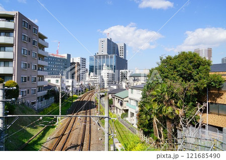 大崎に建ち並ぶ高層マンション 大崎に建ち並ぶ高層マンション 121685490