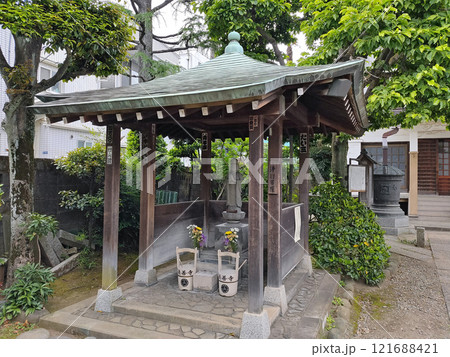 法善寺の浄行菩薩【東京都新宿区】 法善寺の浄行菩薩【東京都新宿区】 121688421