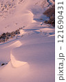 朝焼けの雪庇 121690431