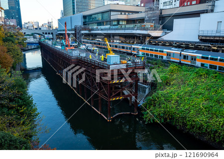 東京再開発 中央線御茶ノ水駅バリアフリー整備工事 2024.12　a-1 121690964