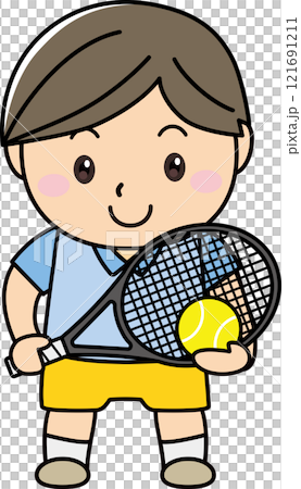 Smiling man playing tennis 121691211