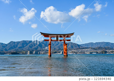 広島　安芸の宮島 121694340