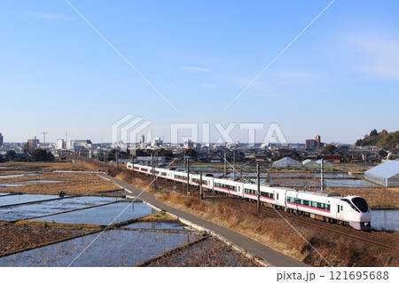 常磐線を走る特急列車・E657系「ときわ」「ひたち」3 常磐線を走る特急列車・E657系「ときわ」「ひたち」3 121695688