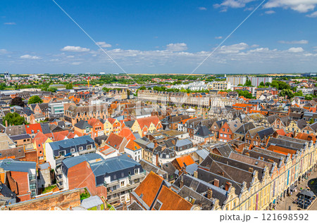 Arras old town historical centre, Hauts-de-France Region, France 121698592