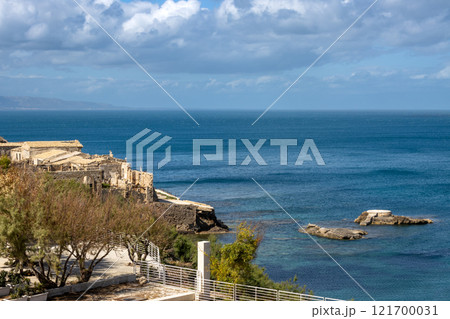 Landscape with sea, Portopalo, Sicily, Italy Landscape with sea, Portopalo, Sicily, Italy 121700031