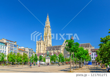 Antwerp city centre, Antwerpen old town, Flemish Region, Belgium 121701271