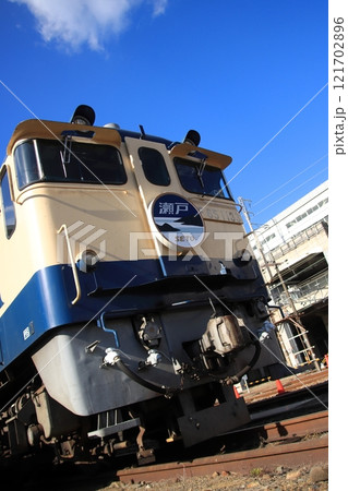 青空のもと佇むJR西日本EF65-1133号機@網干総合車両所撮影会_2024/12/15撮影 青空のもと佇むJR西日本EF65-1133号機@網干総合車両所撮影会_2024/12/15撮影 121702896