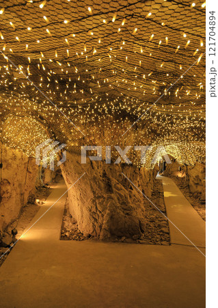 江の島 江の島信仰の地 岩屋(第二岩屋) 江の島 江の島信仰の地 岩屋(第二岩屋) 121704894