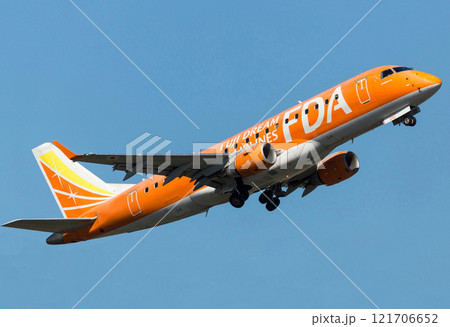 FDAフジドリームエアラインズ離陸上昇 FDAフジドリームエアラインズ離陸上昇 121706652