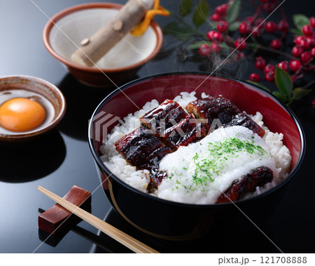 ふわふわのトロロと鰻で栄養満点！うなぎの山かけ丼 121708888