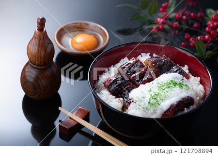 ふわふわのトロロと鰻で栄養満点！うなぎの山かけ丼 121708894