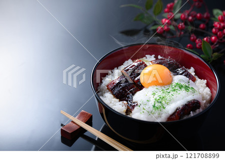 ふわふわのトロロと鰻で栄養満点！うなぎの山かけ丼 121708899