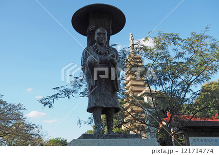 慈恩寺  玄奘三藏骨塔の玄奘三藏天竺求法像【埼玉県さいたま市岩槻区】  121714774