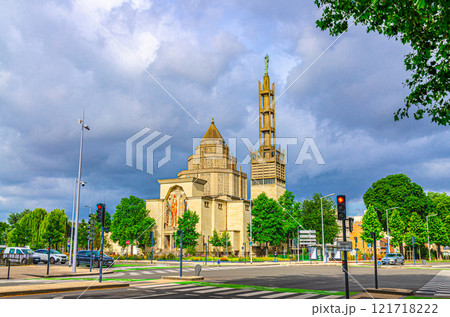Amiens centre, Hauts-de-France Region, Northern France 121718222