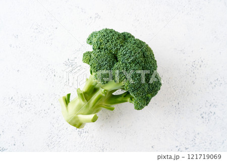 ブロッコリー 121719069