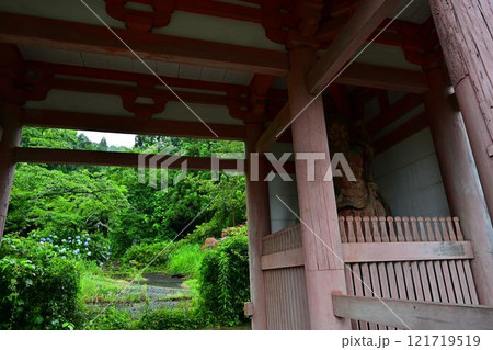 九品寺大門より 121719519