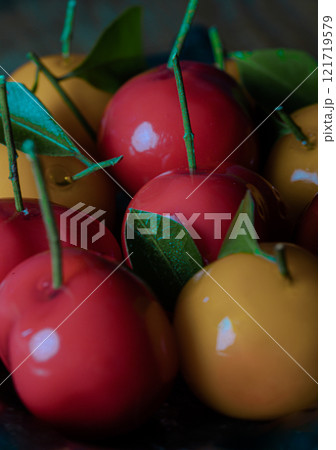 Deletable imitation fruits (Kanom look choup) has a sweet taste. Deletable imitation fruits (Kanom look choup) has a sweet taste. 121719579