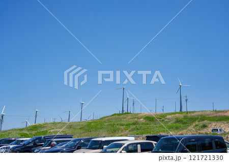 SDGs7 クリーンエネルギー 太陽光発電と風力発電 SDGs7 クリーンエネルギー 太陽光発電と風力発電 121721330