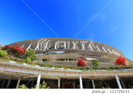 【東京都】快晴の新国立競技場 【東京都】快晴の新国立競技場 121726231