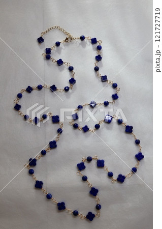 花形小粒ラピスラズリ　ロングネックレス 121727719