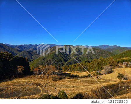 山の上の棚田 121728396