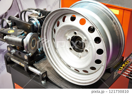 Stand for straightening forget disks 121730810