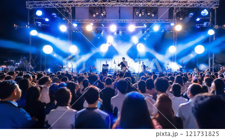 音楽フェスイメージ　イベント会場イメージ 121731825
