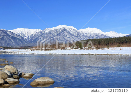 信濃大町山岳展望　冬の北アルプス後立山連峰 121735119