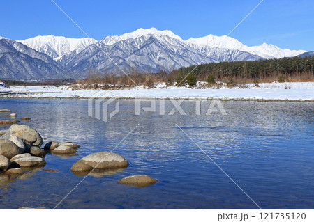 信濃大町山岳展望　冬の北アルプス後立山連峰 121735120