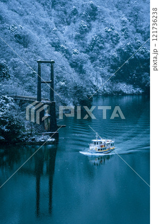 庄川峡遊覧船  富山県砺波市 121736238