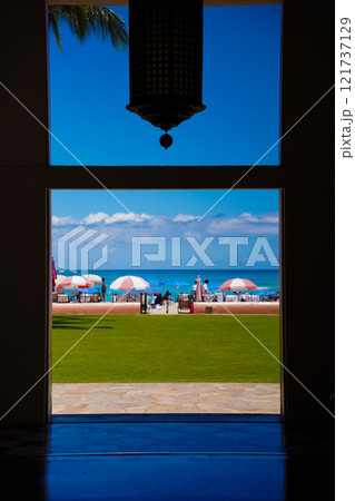 ハワイ　ロイヤルハワイアンホテル 121737129