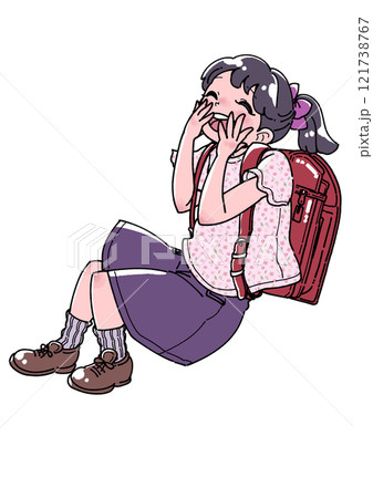 ランドセルを背負った笑顔の女の子イラスト 121738767