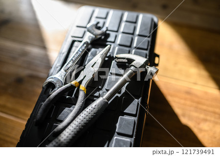 工具や道具 工具や道具 121739491