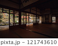 常照皇寺の紅葉 121743610