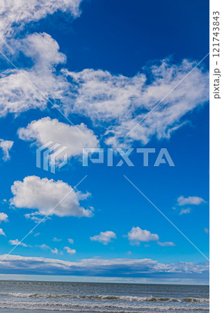 北海道 根室 落石海岸の夏 北海道 根室 落石海岸の夏 121743843