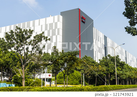 Taiwan Semiconductor Manufacturing Company (TSMC) plant in Tainan Science Park, Taiwan, TSMC is the world's largest dedicated independent semiconductor Taiwan Semiconductor Manufacturing Company (TSMC) plant in Tainan Science Park, Taiwan, TSMC is the world's largest dedicated independent semiconductor 121743921
