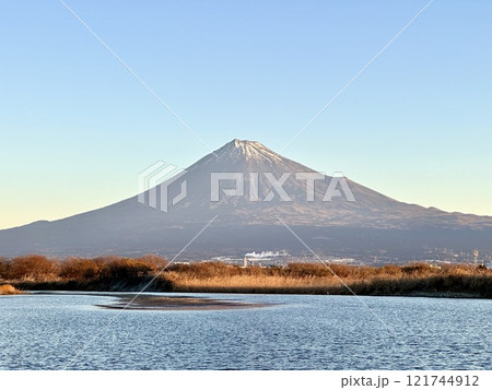 元旦の富士山 元旦の富士山 121744912