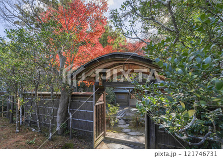 依水園（奈良市）挺秀軒 121746731