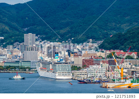 長崎港客船出港(Adora Mediterranea)女神大橋から【長崎市】 長崎港客船出港(Adora Mediterranea)女神大橋から【長崎市】 121751893