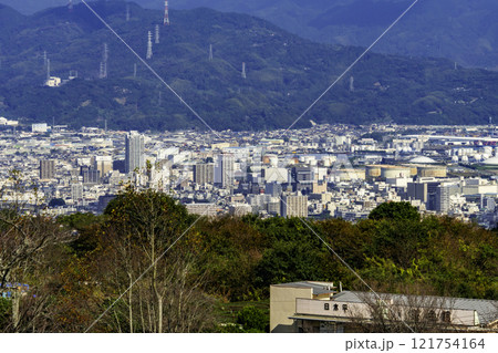 静岡　日本平からの清水駅周辺　静岡県静岡市 121754164