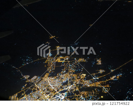 美しい空からの夜景, 中東エリア 121754922