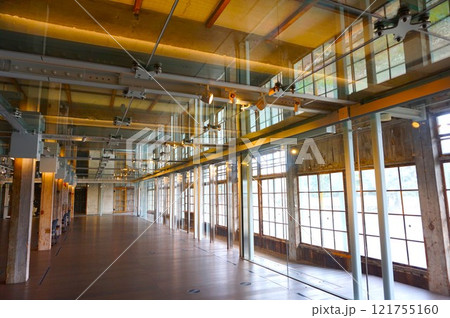 富岡製糸場　旧富岡製糸場　西置繭所　多目的ホール 121755160