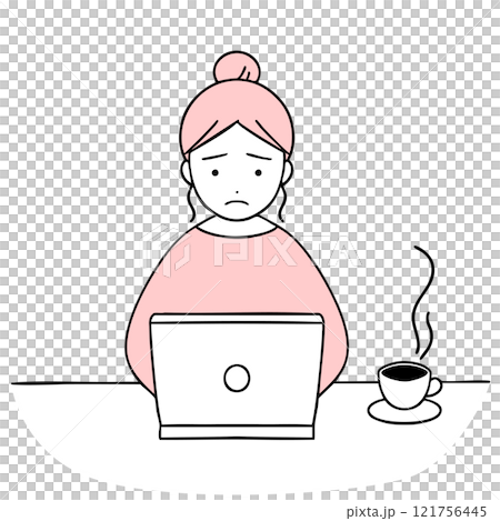 コーヒーを飲みながらpcを触る困った表情の女性 121756445
