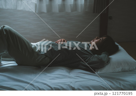 朝のおなかの不調 朝のおなかの不調 121770195