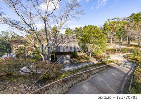 依水園(奈良市)後園 水車小屋 依水園(奈良市)後園 水車小屋 121770783