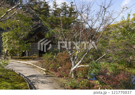 依水園（奈良市）後園 121770837