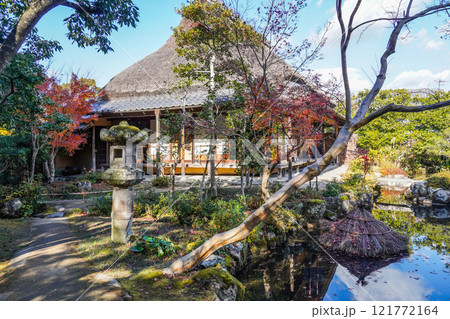 依水園（奈良市）前園　三秀亭 121772164