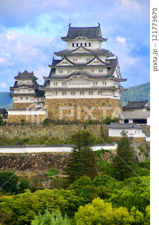 姫路城・大天守(兵庫県・姫路市) 姫路城・大天守(兵庫県・姫路市) 121773670