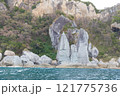 奇岩の絶景　下北半島・仏ヶ浦 121775736
